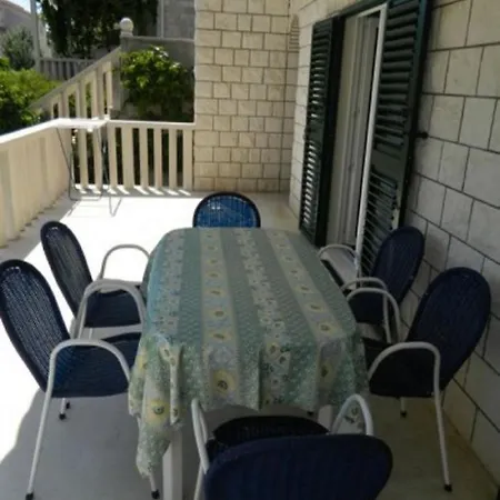 Darka - 100m From Sea