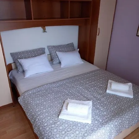 Darka - 100m From Sea Apartment *
